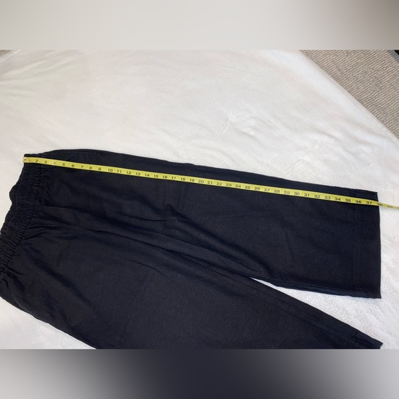 Old Navy black Wide-Leg Pants - Picture 4 of 9